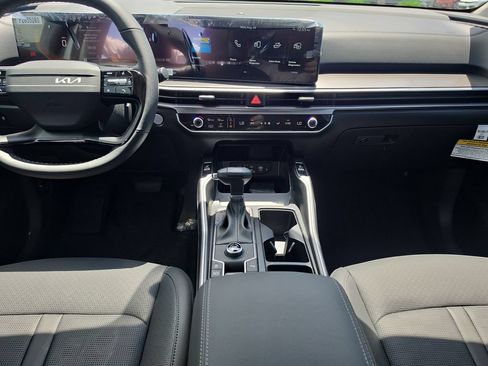 New 2026 Kia Sorento S w/ S Panoramic Sunroof Package FWD image 14