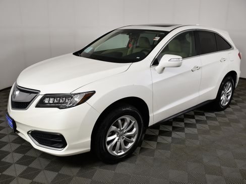 Used 2018 Acura RDX AWD image 9