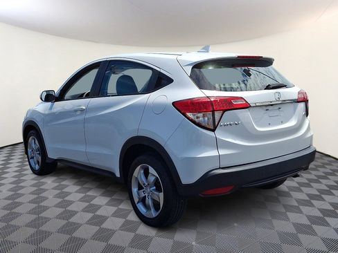 Used 2021 Honda HR-V LX image 5