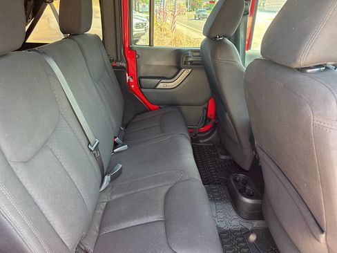 Used 2014 Jeep Wrangler Unlimited Sport w/ Quick Order Package 24S image 15