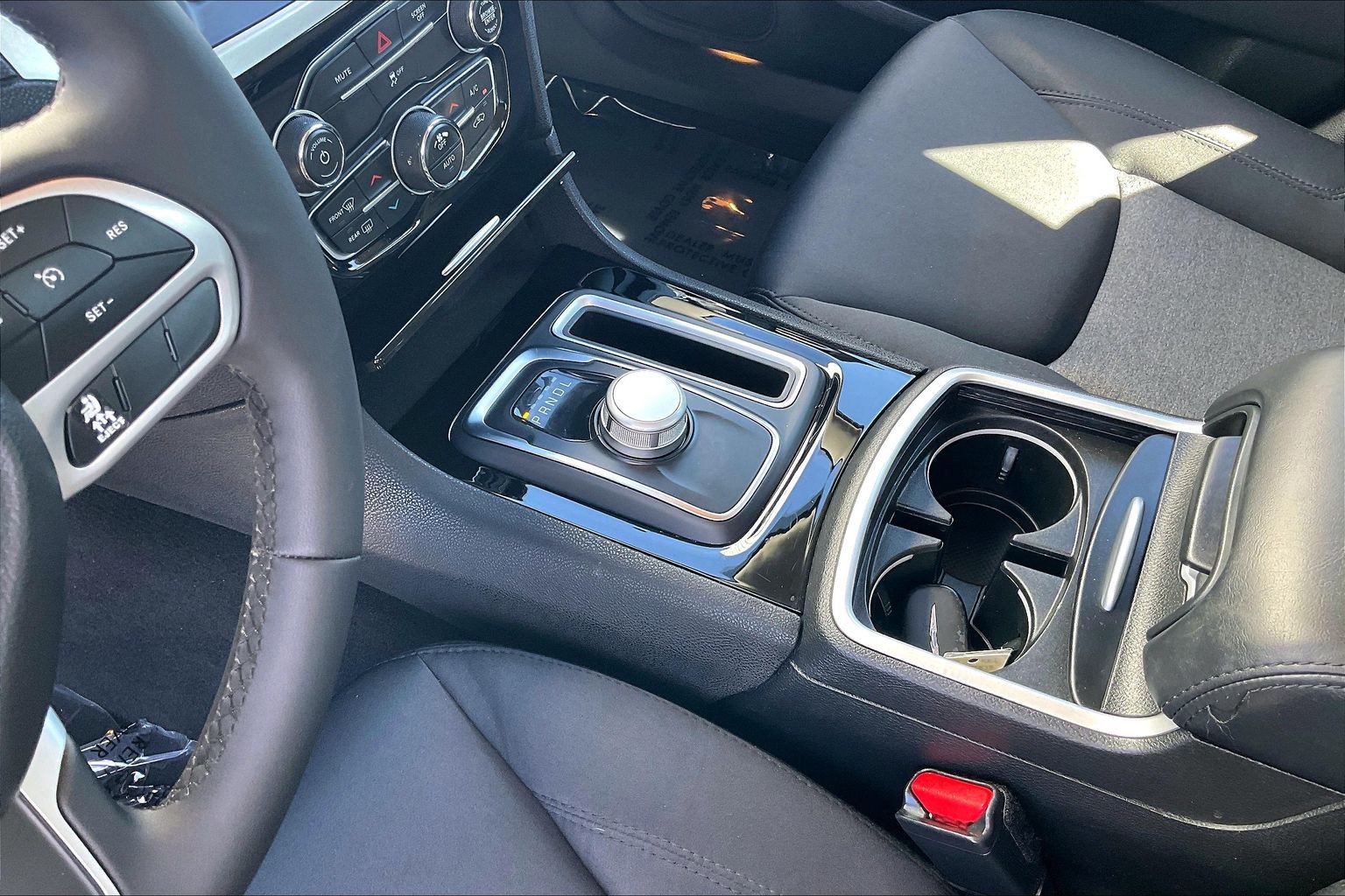 Used 2023 Chrysler 300 Touring w/ Sport Appearance Package RWD image 22