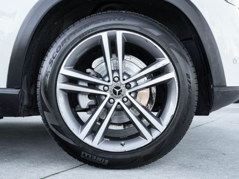 Used 2022 Mercedes-Benz GLE 350 image 28