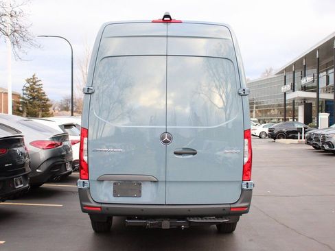 Used 2026 Mercedes-Benz Sprinter 2500 image 4