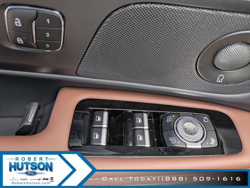 New 2026 Lincoln Nautilus Reserve image 18