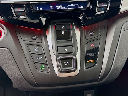 Used 2025 Honda Odyssey Sport-L image 15