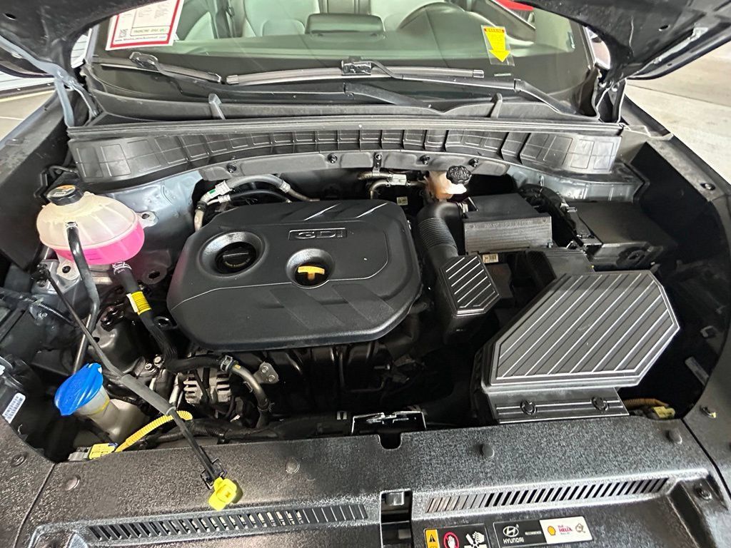 Used 2021 Hyundai Tucson SE w/ Cargo Package FWD image 30