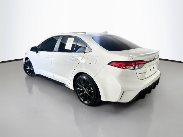 Used 2026 Toyota Corolla SE FWD image 6
