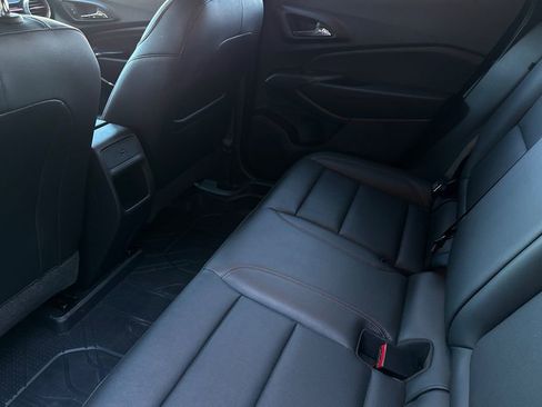 Certified 2024 Chevrolet Trax RS FWD image 13
