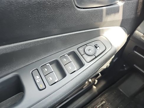 Used 2022 Hyundai Santa Fe SEL FWD image 31
