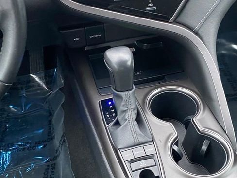 Used 2023 Toyota Camry XSE image 13