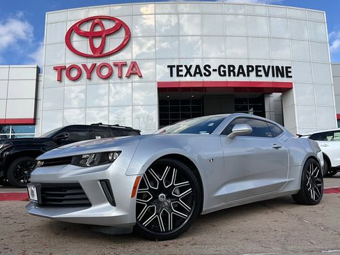 Used 2017 Chevrolet Camaro LT image 2