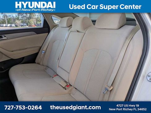 Used 2016 Hyundai Sonata SE image 13