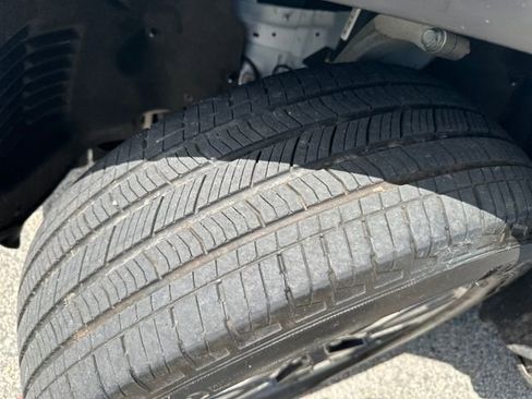 Used 2023 Jeep Grand Cherokee 4WD 4xe image 40