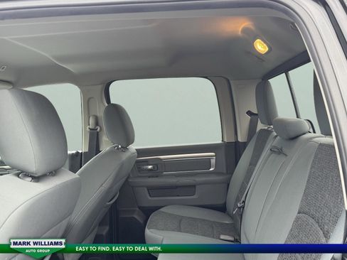 Used 2019 RAM 1500 Big Horn image 24