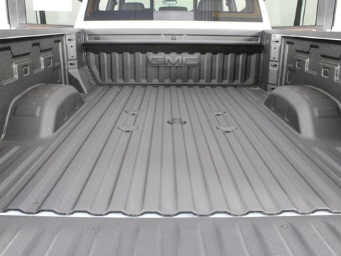 New 2026 GMC Sierra 2500 Denali w/ Denali Reserve Package AWD/4WD image 24