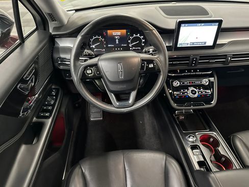 Certified 2021 Lincoln Corsair AWD w/ Premium Package image 20