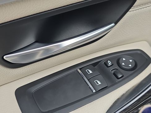 Used 2019 BMW 430i Coupe w/ M Sport Package image 13