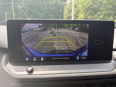 Used 2025 Honda Accord Sport image 18
