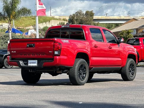 Used 2022 Toyota Tacoma SR image 5