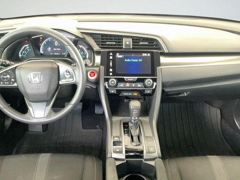 Used 2018 Honda Civic EX image 9
