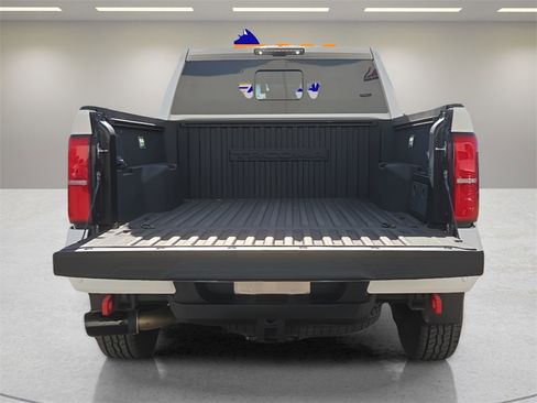 Used 2024 Toyota Tacoma TRD Off-Road image 13