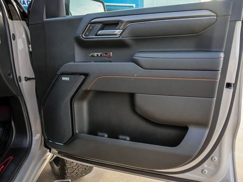 New 2026 GMC Sierra 1500 AT4 w/ AT4 Premium Package AWD/4WD image 19