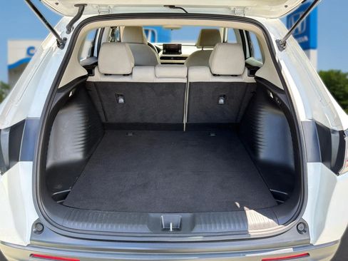 Used 2023 Honda HR-V LX image 33