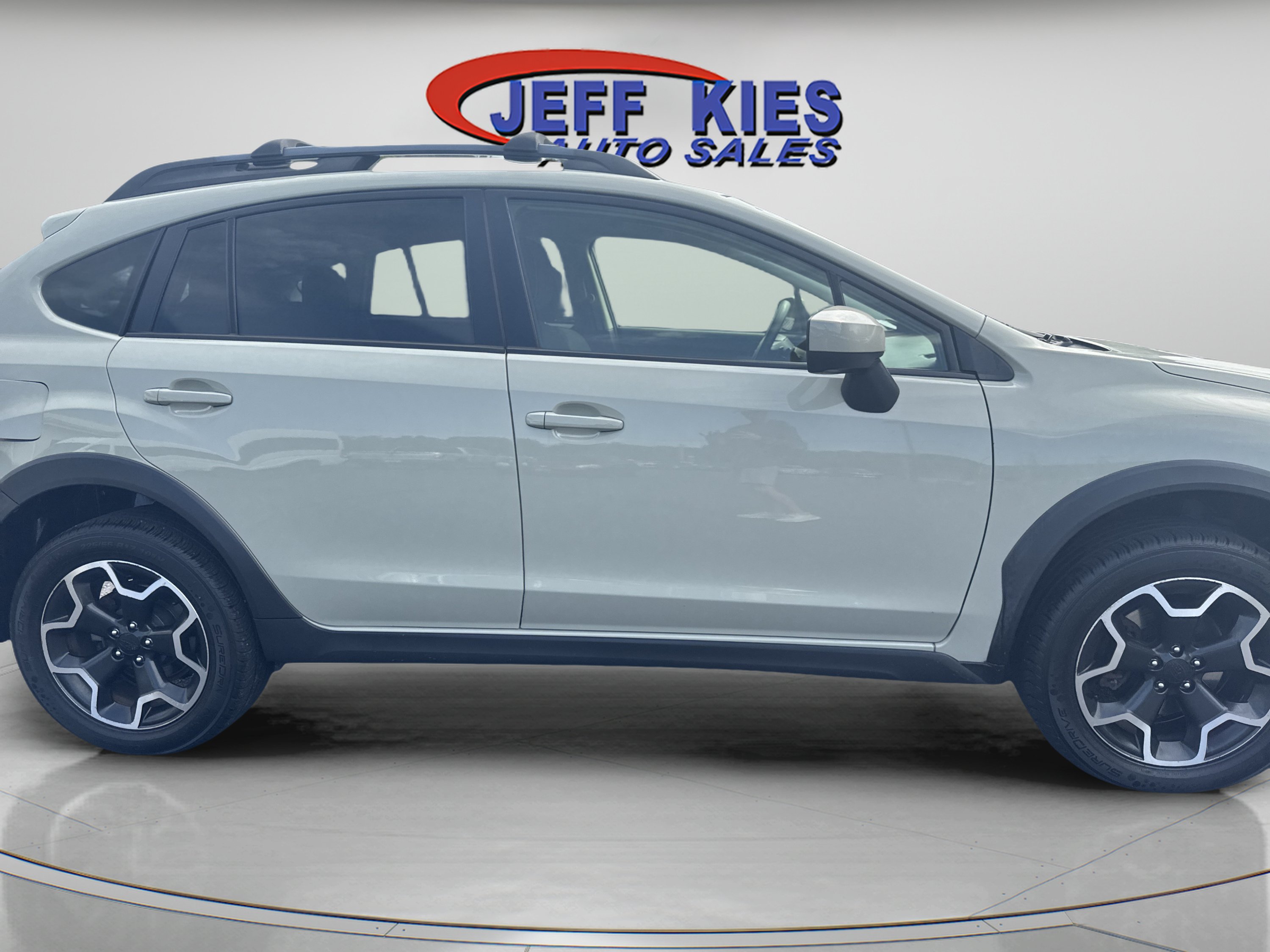 Used 2015 Subaru Crosstrek 2.0i Premium AWD/4WD image 4