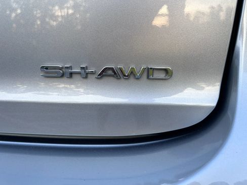 Used 2017 Acura MDX SH-AWD w/ Advance Package image 5