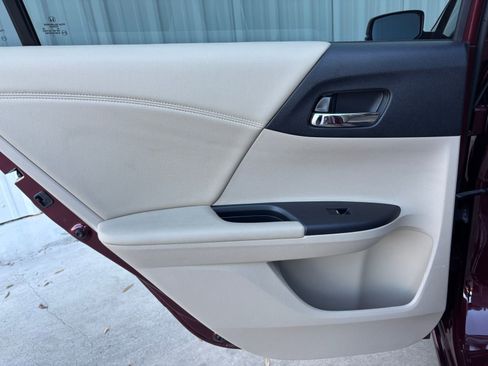 Used 2016 Honda Accord EX-L image 26