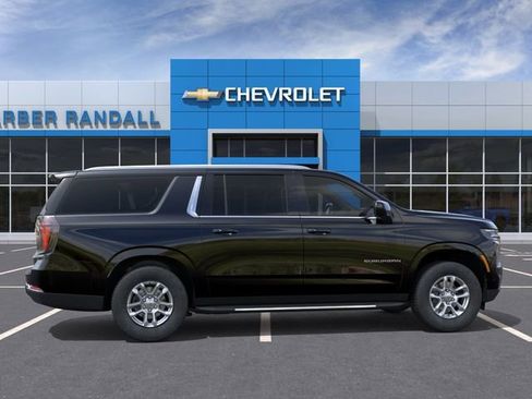 New 2026 Chevrolet Suburban LS AWD/4WD image 5