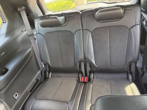 Used 2023 Jeep Grand Cherokee L Laredo AWD/4WD image 13