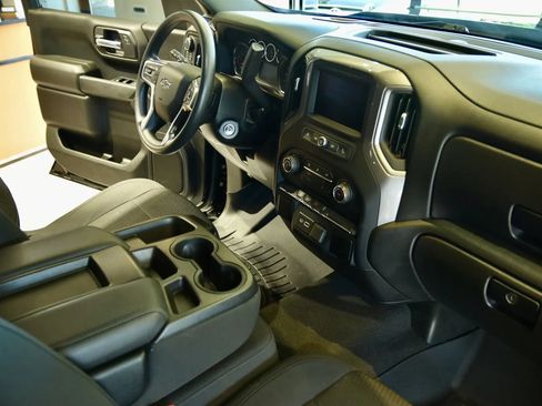 Used 2021 Chevrolet Silverado 1500 Custom Trail Boss w/ Safety Confidence Package AWD/4WD image 23