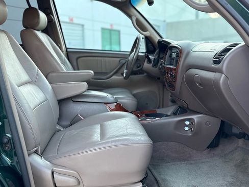 Used 2004 Toyota Tundra Limited image 18