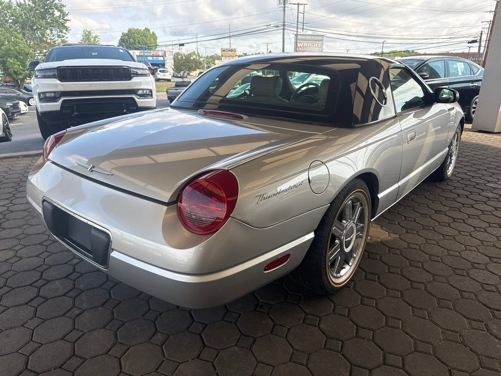 Used 2004 Ford Thunderbird RWD image 6