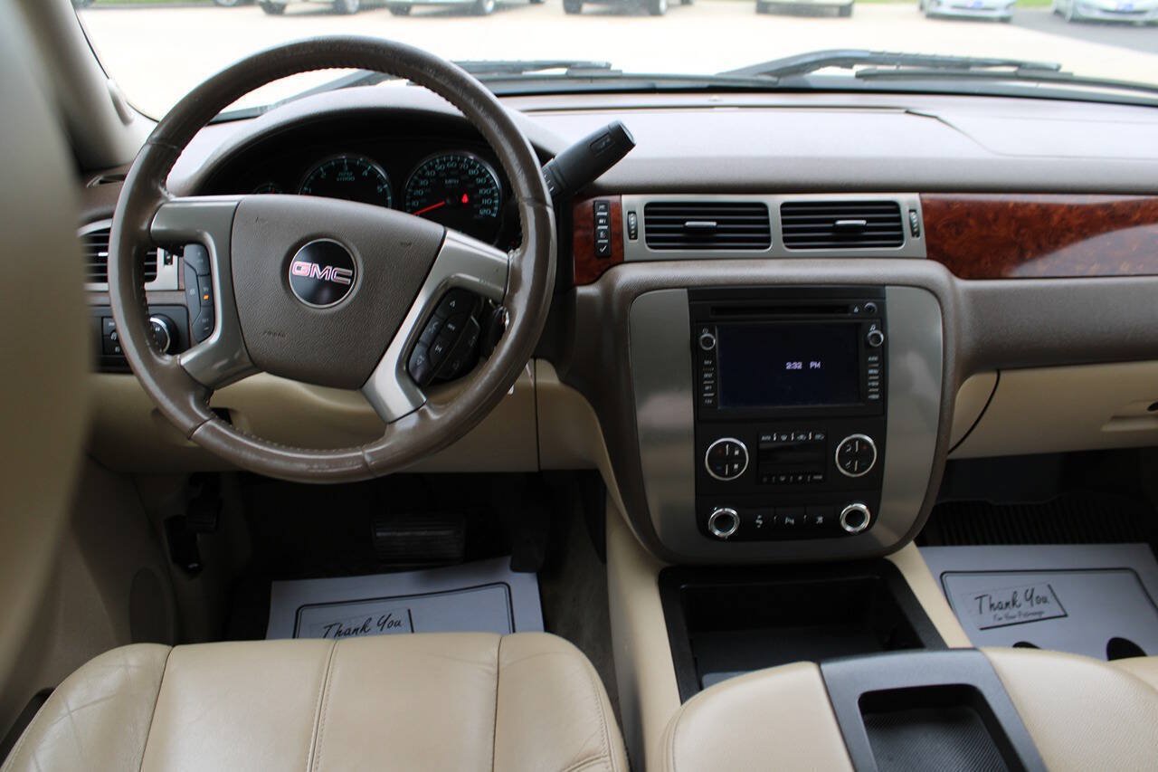 Used 2010 GMC Sierra 1500 SLT w/ Max Trailering Pack AWD/4WD image 9