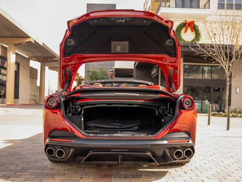 Used 2019 Ferrari Portofino image 73