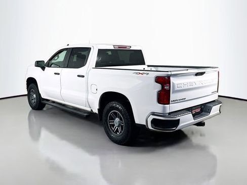 Used 2019 Chevrolet Silverado 1500 Custom w/ Custom Value Package image 8