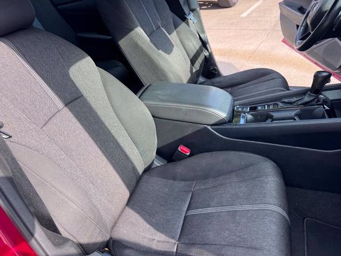 Used 2023 Honda Accord Sport image 16