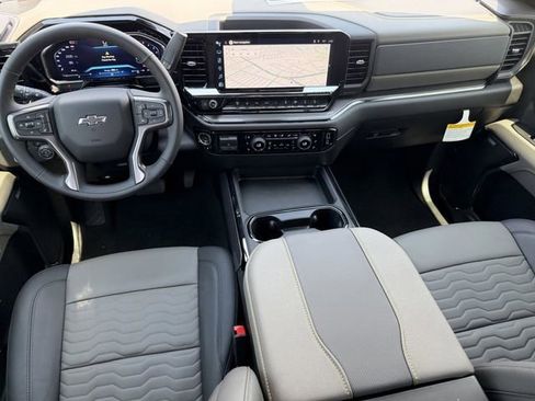 New 2026 Chevrolet Silverado 2500 ZR2 AWD/4WD image 17