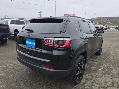 New 2026 Jeep Compass Latitude w/ Quick Order Package 29K image 5