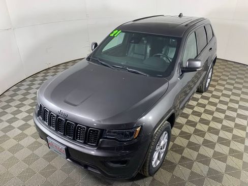 Used 2021 Jeep Grand Cherokee Limited w/ Quick Order Package 28K 80th AWD/4WD image 18
