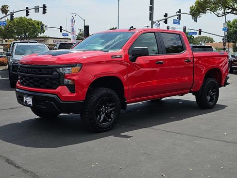 New 2026 Chevrolet Silverado 1500 Custom Trail Boss w/ Dark Appearance Package AWD/4WD image 3