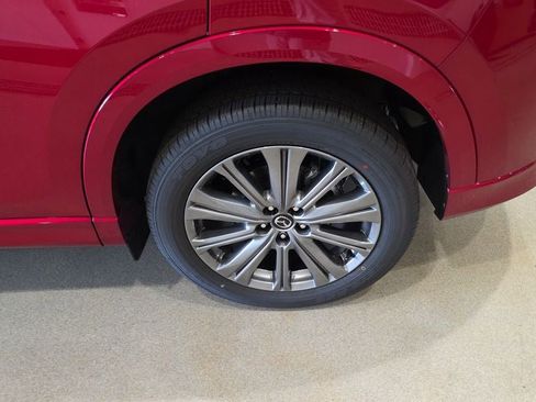 New 2025 MAZDA CX-5 Signature image 9