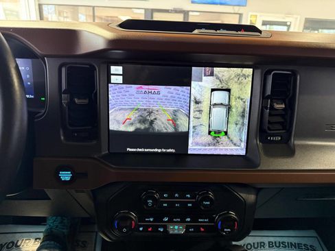 Used 2024 Ford Bronco Outer Banks image 22