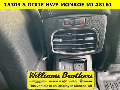 Used 2018 Lincoln MKZ Reserve w/ Climate Package image 32