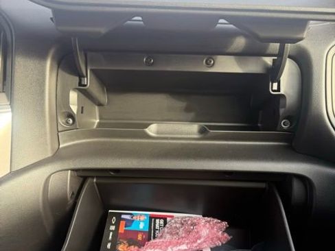 New 2026 Chevrolet Silverado 2500 Custom w/ Custom Value Package image 29