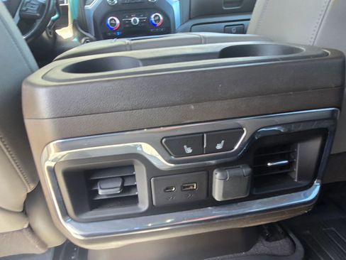 Used 2021 GMC Sierra 1500 SLT image 29