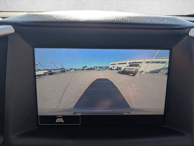 Used 2024 GMC Terrain SLT AWD/4WD image 13