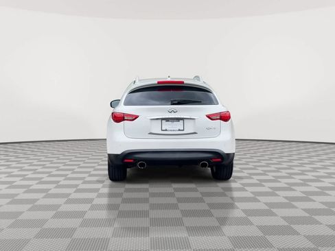 Used 2015 INFINITI QX70 AWD w/ Premium Package image 7